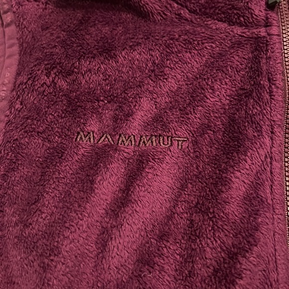 Mammut Purple Soft AF Fleece Hoodie Vest Size Medium - Picture 3 of 6